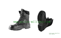 CB303002   Bottes de combat