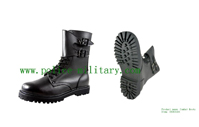 CB303010   Bottes de combat