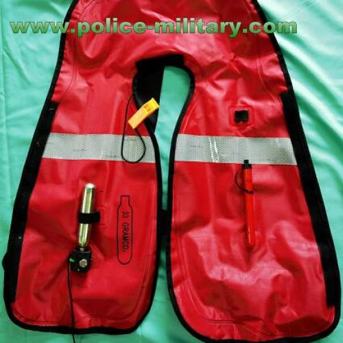CB21023 LIFE JACKET