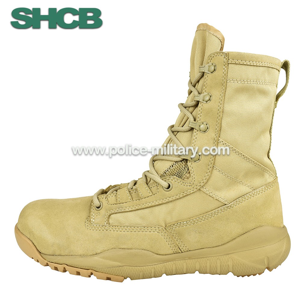 CB30377 Military Desert Boots