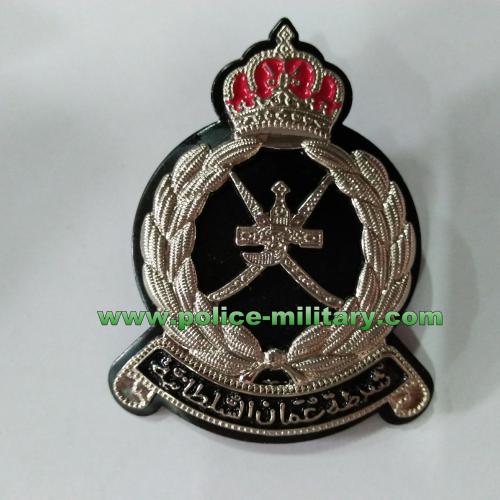 CB40365 OMAN POLICE CAP BADGE