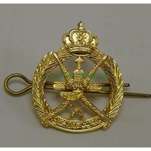 CB40426 Collar badge