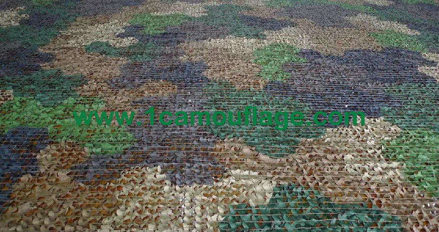 Six colour fire-resistant woodland camouflage net